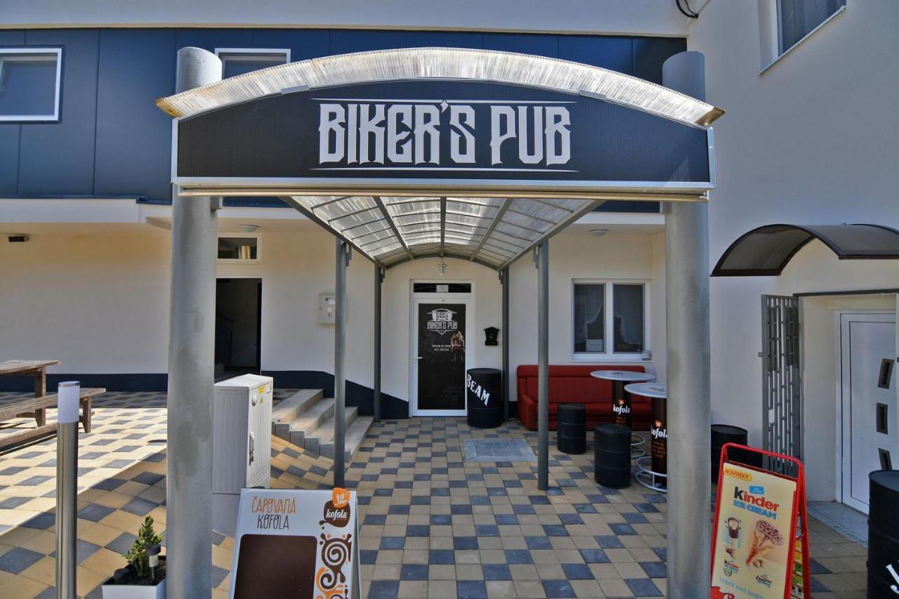 Penzion Biker'S Kaluza Ngoại thất bức ảnh